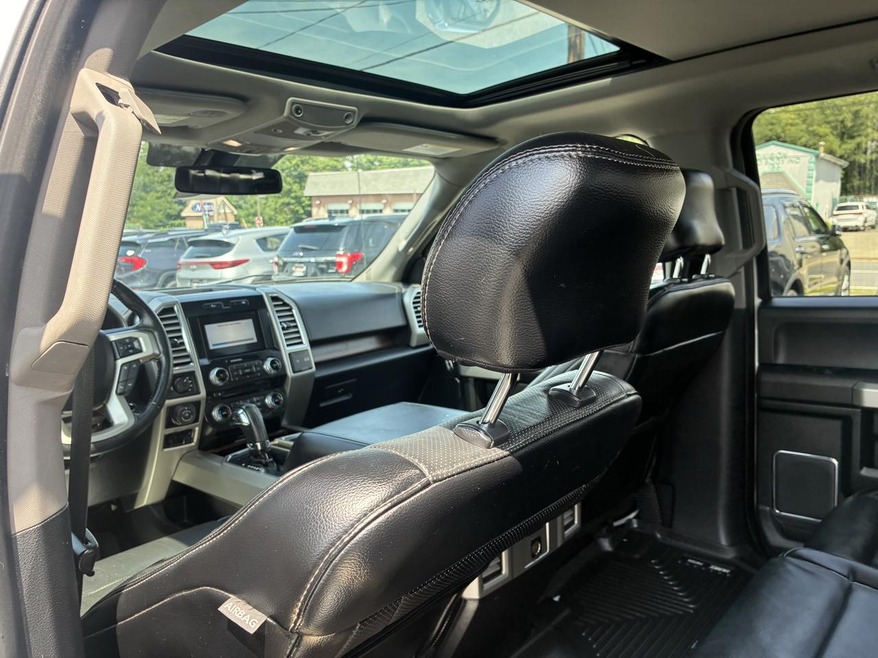 Ford F-150 Lariat SuperCrew 5.5-ft. Bed 4WD 2016