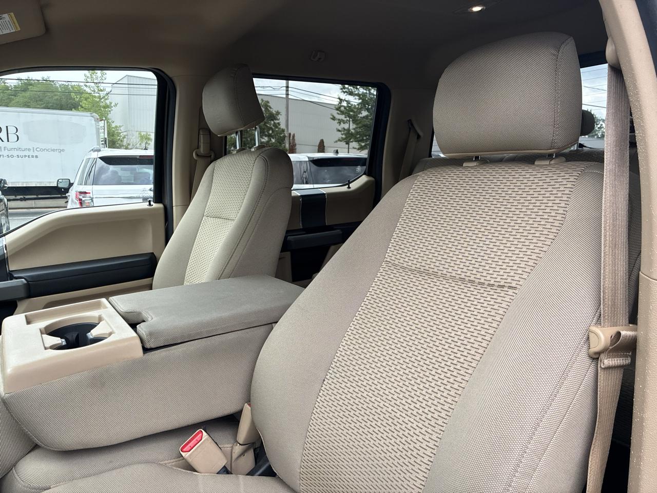 Ford F-150 XLT SuperCrew 5.5-ft. Bed 4WD 2015