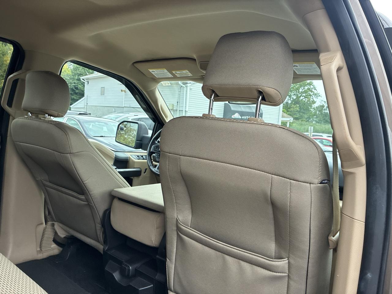 Ford F-150 XLT SuperCrew 5.5-ft. Bed 4WD 2015