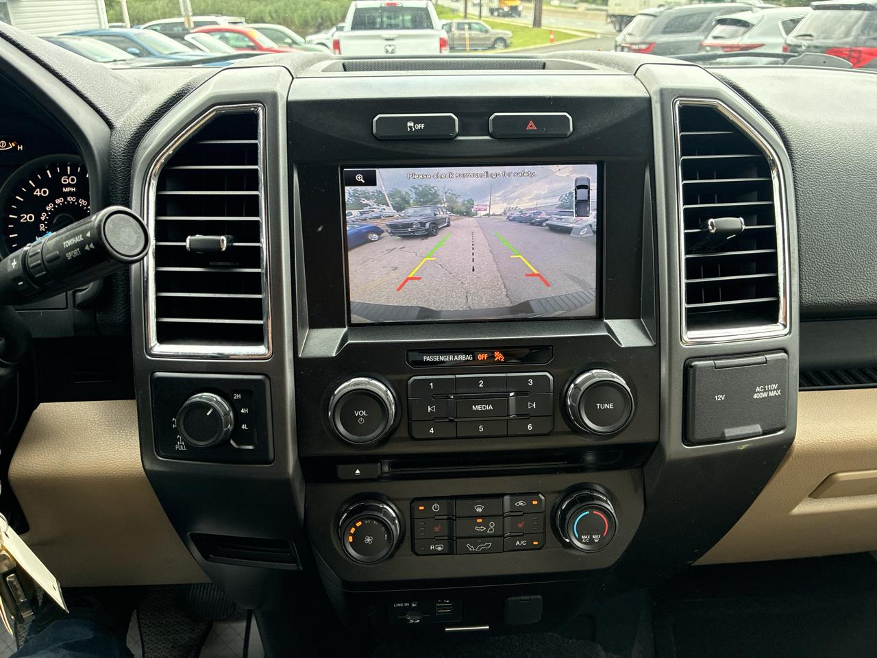 Ford F-150 XLT SuperCrew 5.5-ft. Bed 4WD 2015