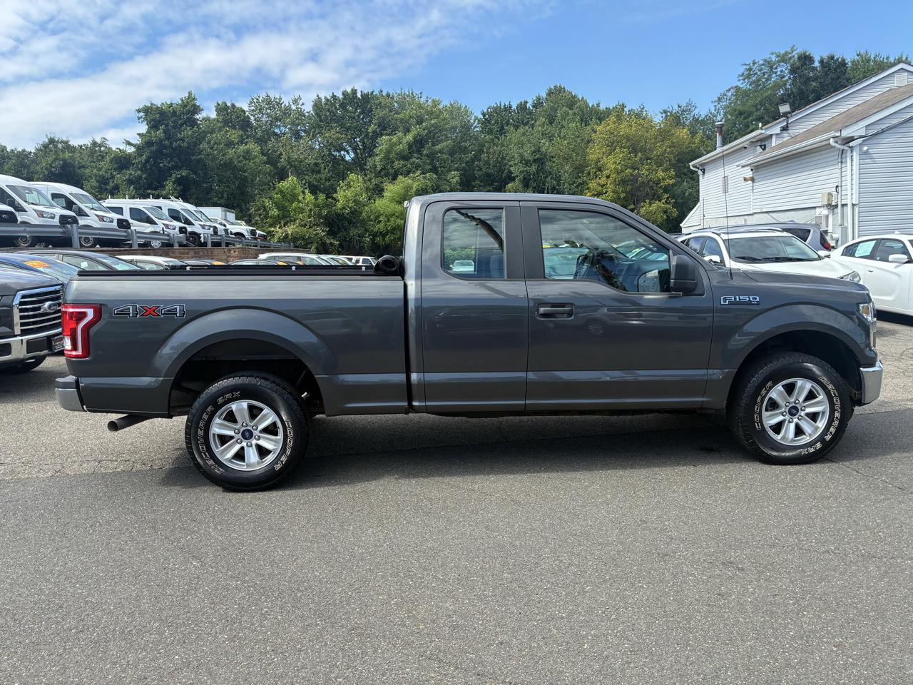 Ford F-150 XL SuperCab 6.5-ft. Bed 4WD 2016