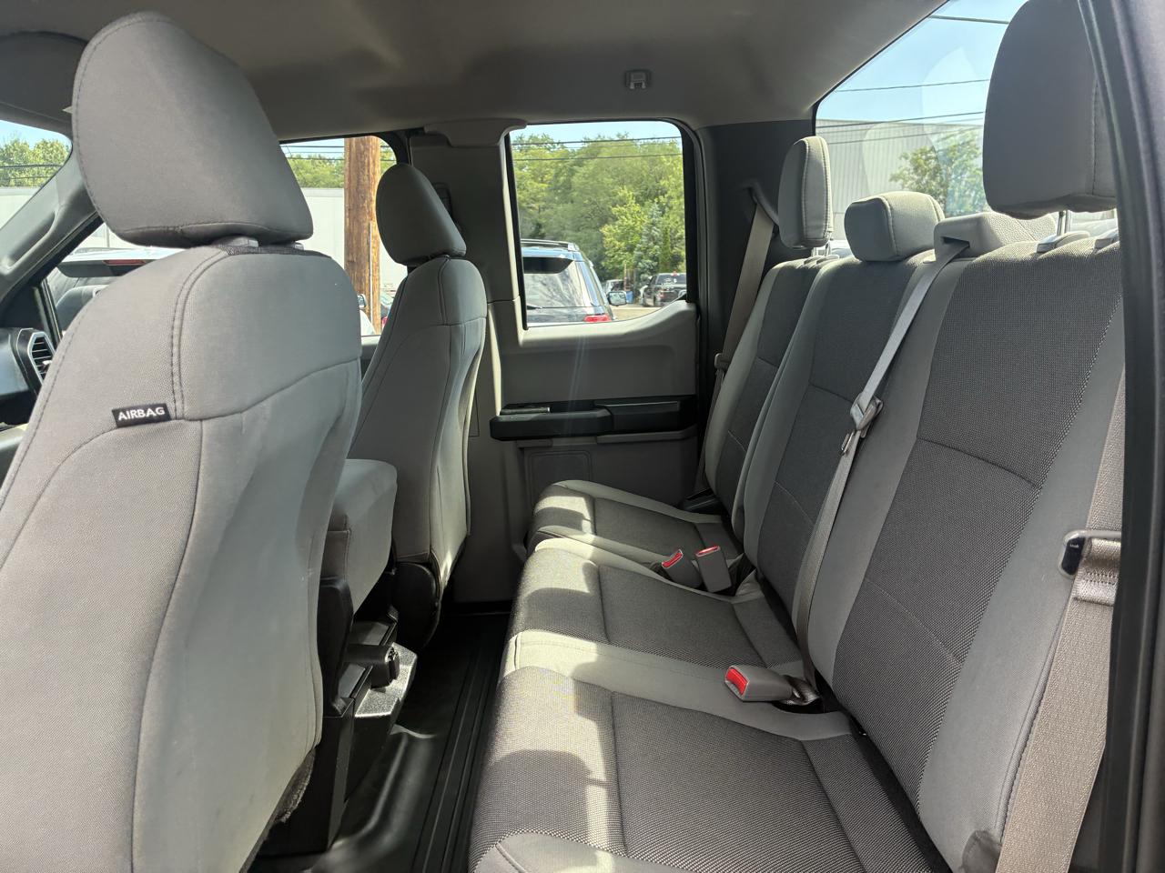 Ford F-150 XL SuperCab 6.5-ft. Bed 4WD 2016