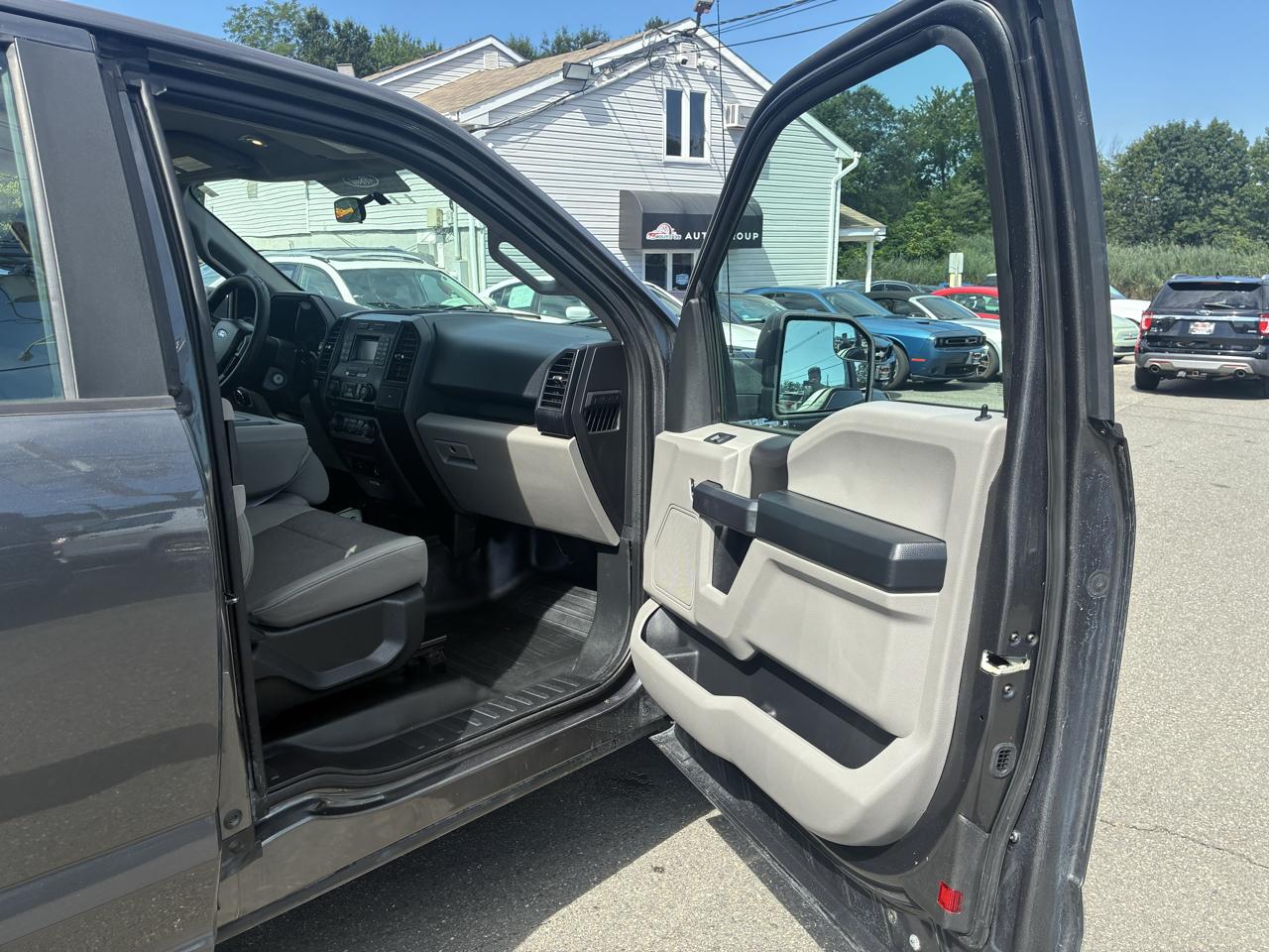 Ford F-150 XL SuperCab 6.5-ft. Bed 4WD 2016