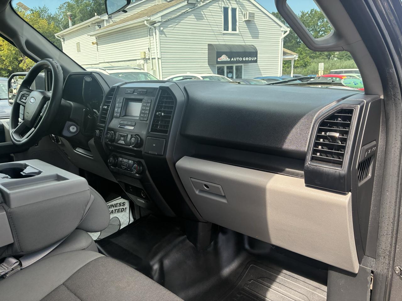 Ford F-150 XL SuperCab 6.5-ft. Bed 4WD 2016