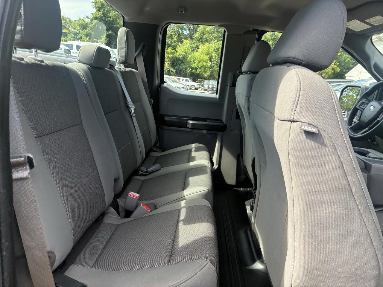 Ford F-150 XL SuperCab 6.5-ft. Bed 4WD 2016