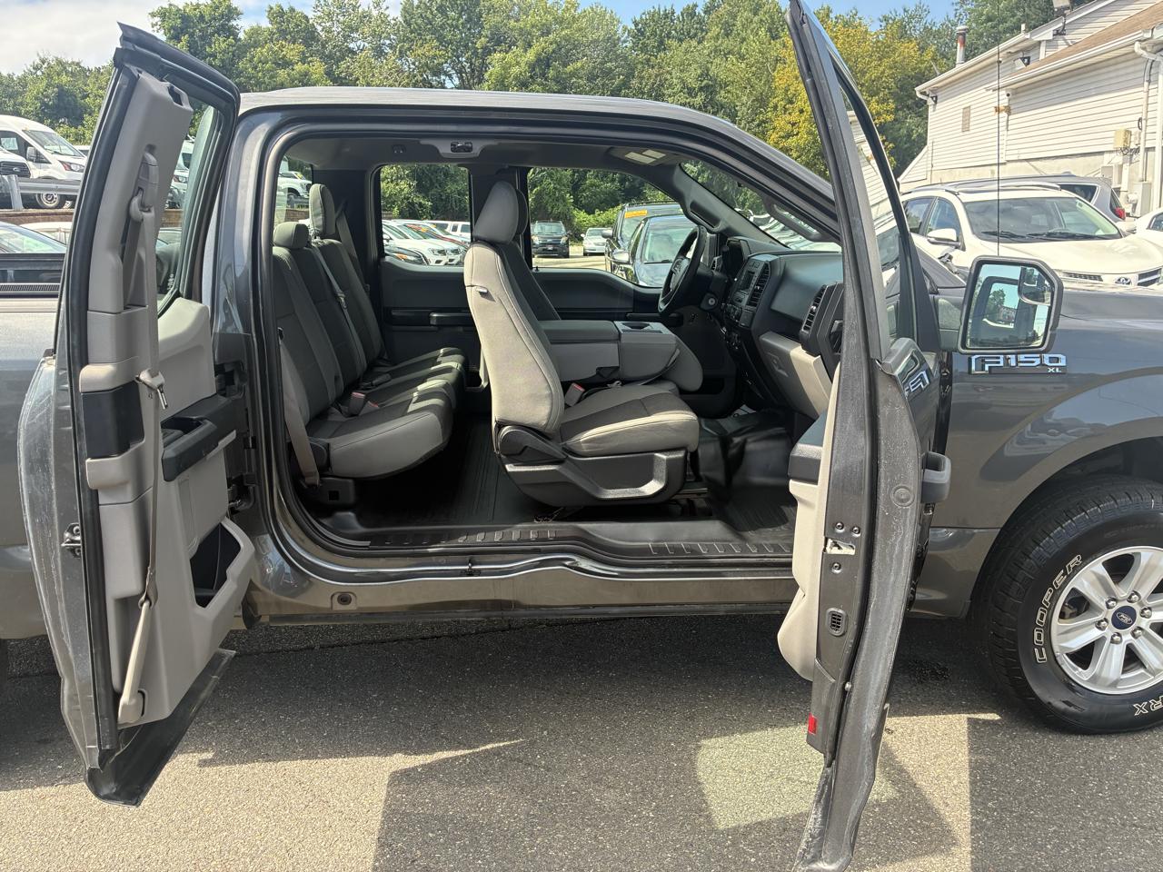 Ford F-150 XL SuperCab 6.5-ft. Bed 4WD 2016