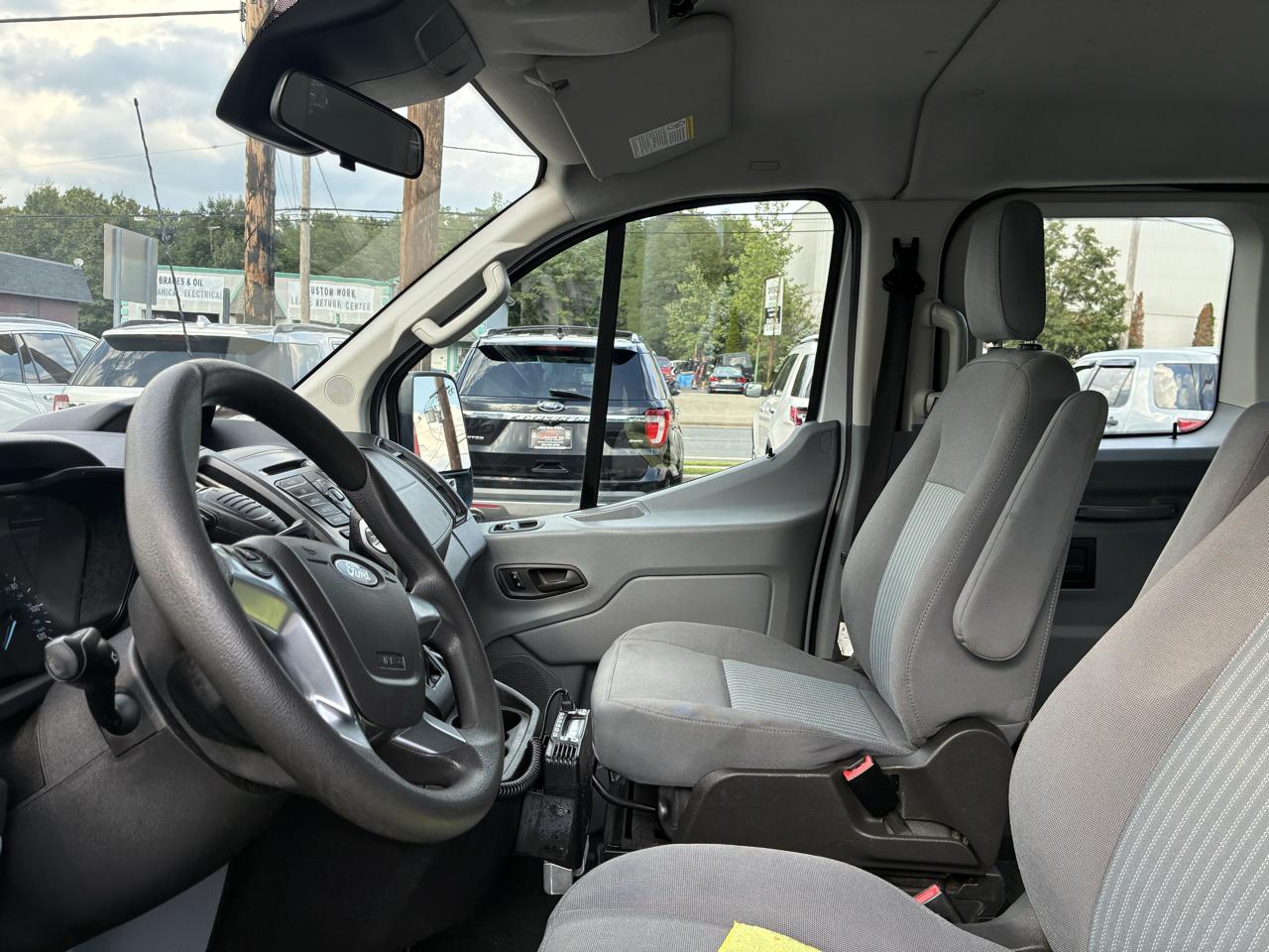 Ford Transit 350 Wagon Low Roof XLT 60/40 Pass. 148-in. WB 2019