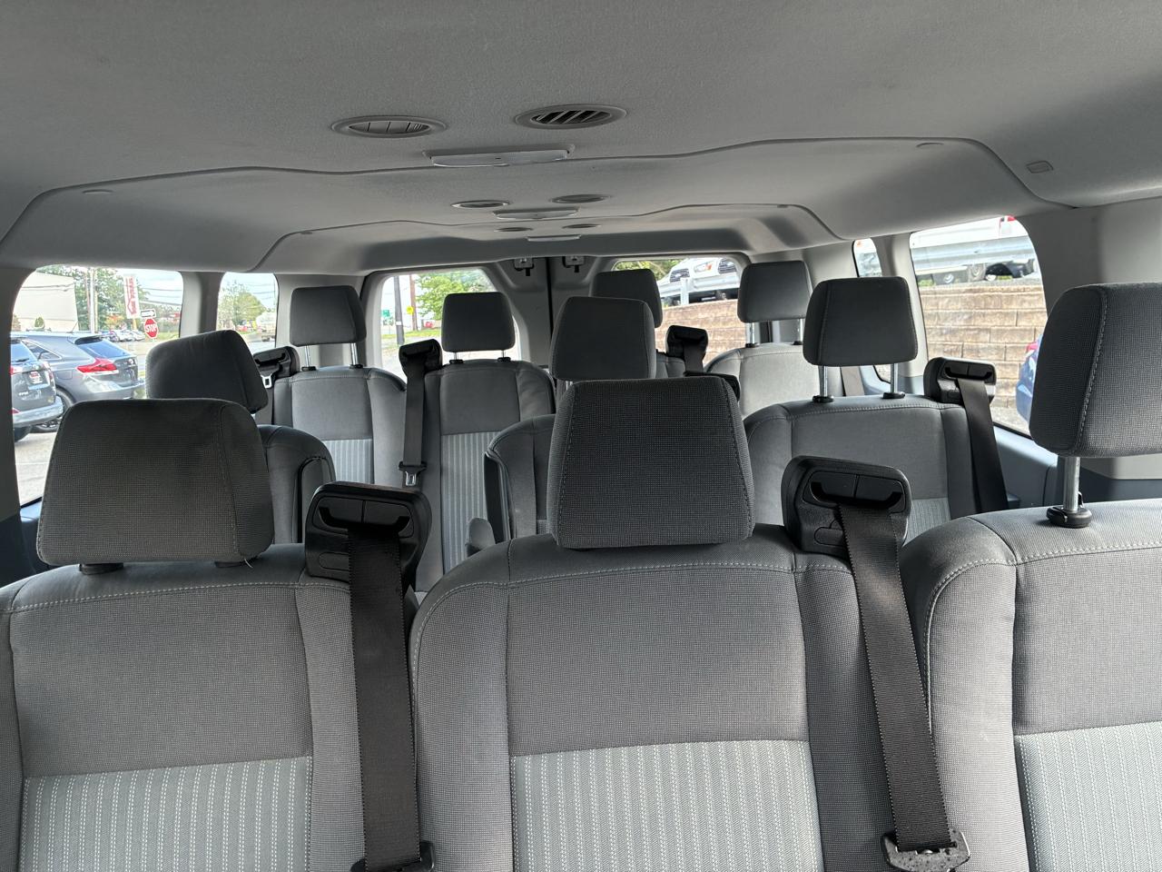 Ford Transit 350 Wagon Low Roof XLT 60/40 Pass. 148-in. WB 2019