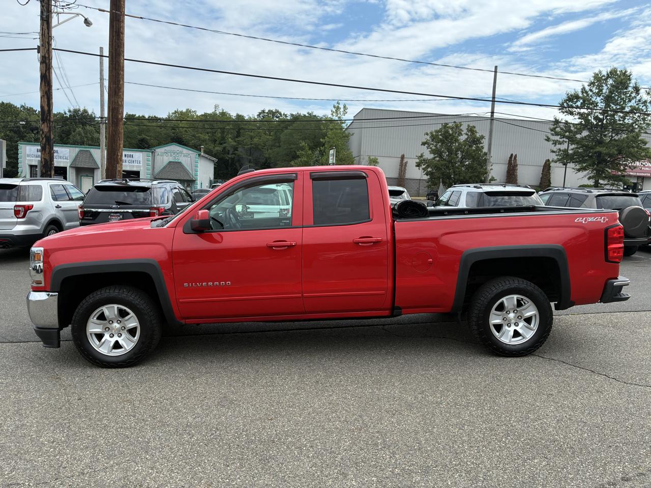 Chevrolet Silverado 1500 LT Double Cab 4WD 2017