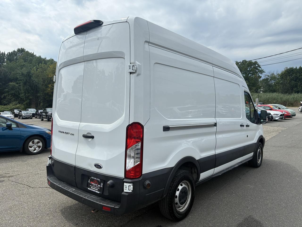 Ford Transit 250 Van High Roof w/Sliding Pass. 148-in. WB 2019