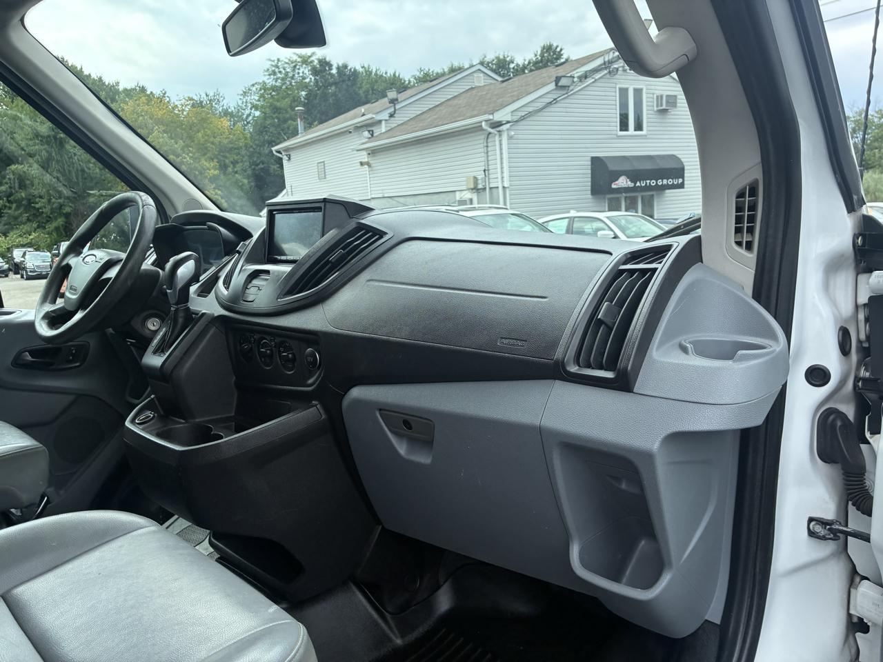 Ford Transit 250 Van High Roof w/Sliding Pass. 148-in. WB 2019