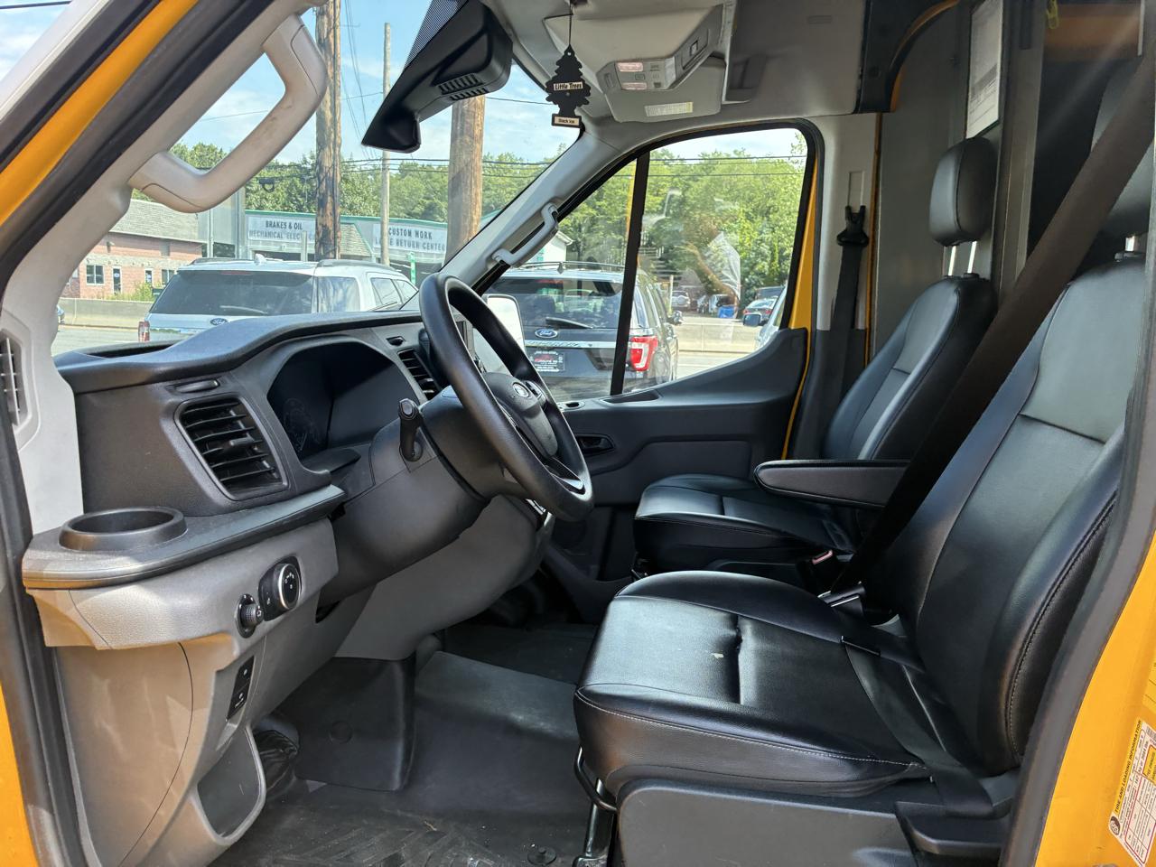 Ford Transit 250 Van 2023