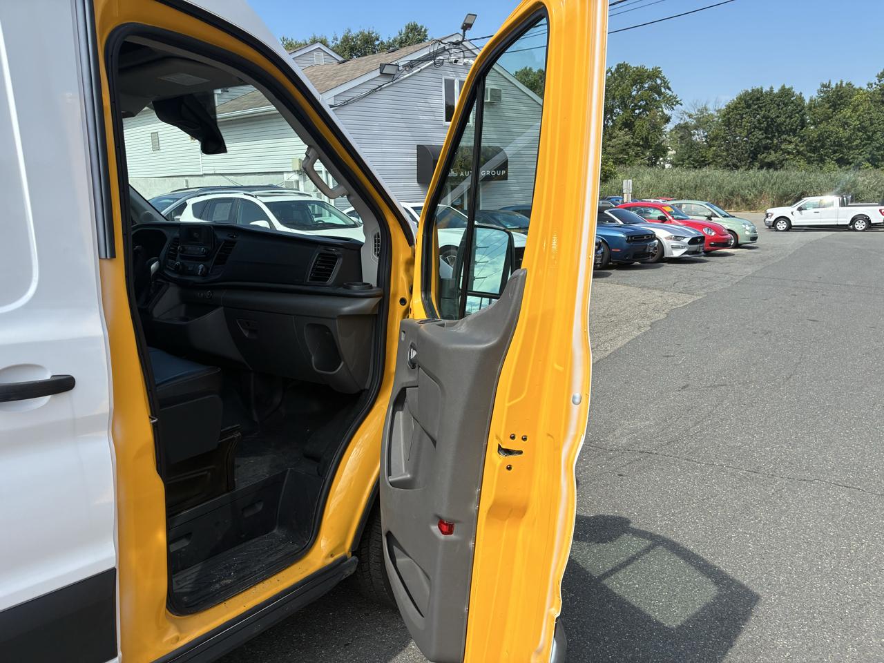 Ford Transit 250 Van 2023