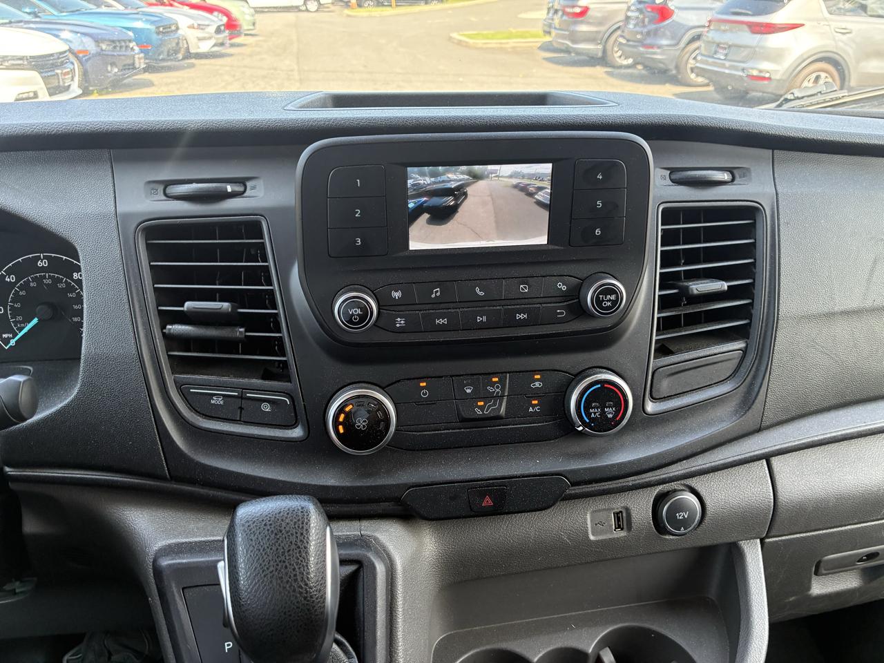 Ford Transit 250 Van 2023