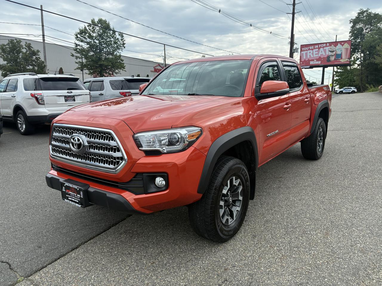 Toyota Tacoma SR5 Double Cab Long Bed V6 6AT 4WD 2016