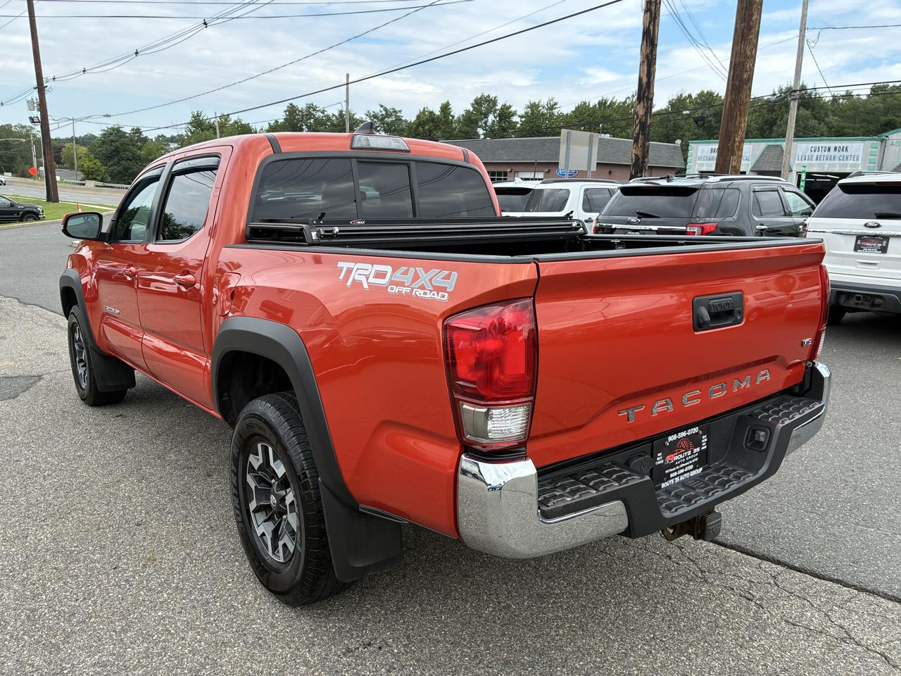 Toyota Tacoma SR5 Double Cab Long Bed V6 6AT 4WD 2016