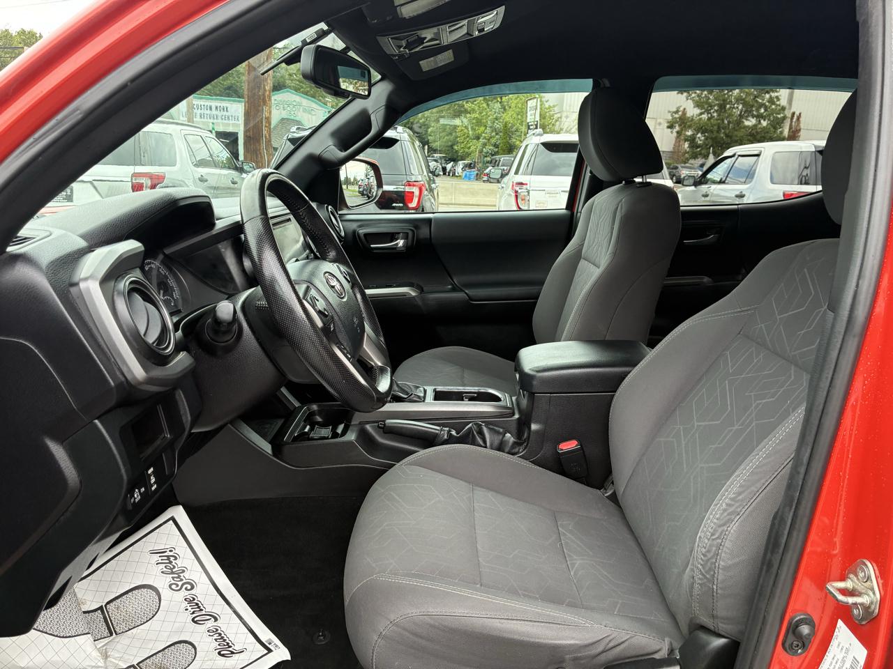 Toyota Tacoma SR5 Double Cab Long Bed V6 6AT 4WD 2016