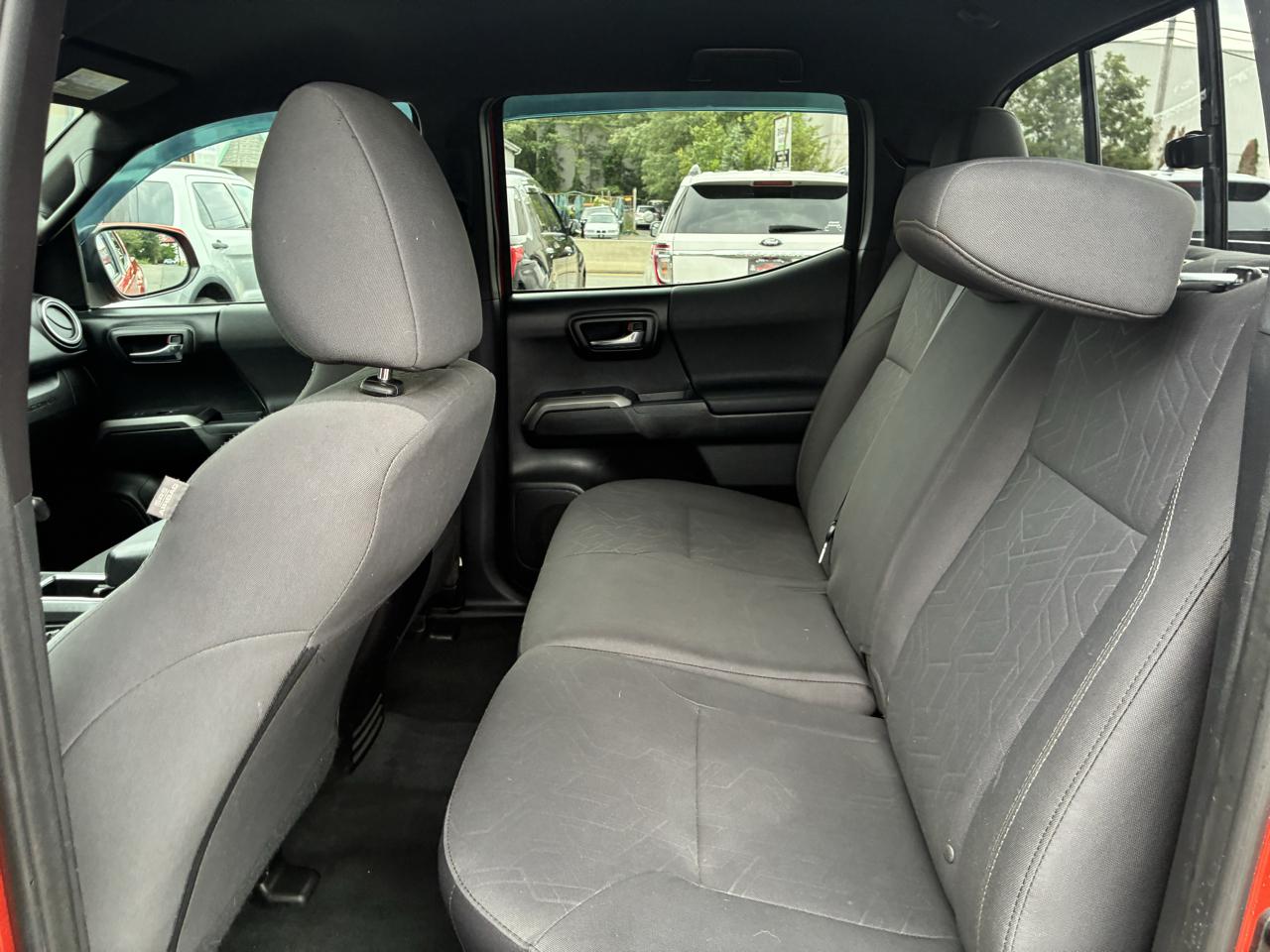 Toyota Tacoma SR5 Double Cab Long Bed V6 6AT 4WD 2016