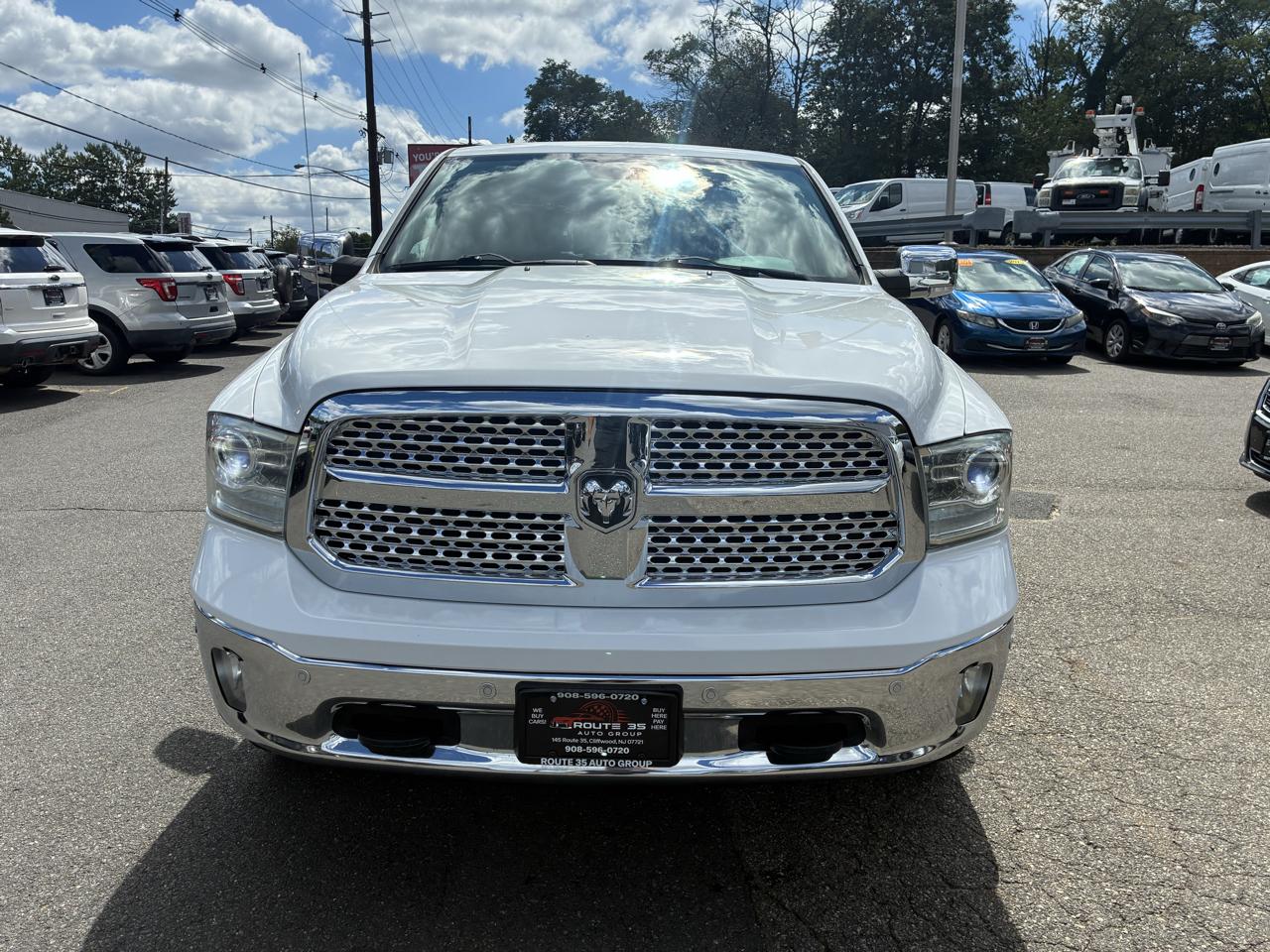 RAM 1500 Laramie Crew Cab SWB 4WD 2014