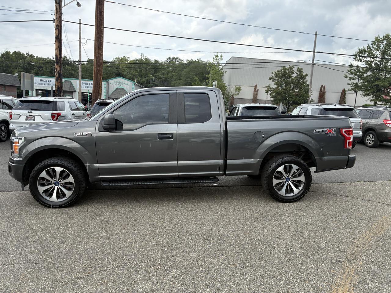 Ford F-150 XL SuperCab 6.5-ft. Bed 4WD 2019