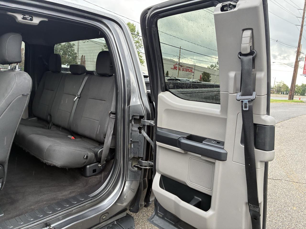 Ford F-150 XL SuperCab 6.5-ft. Bed 4WD 2019