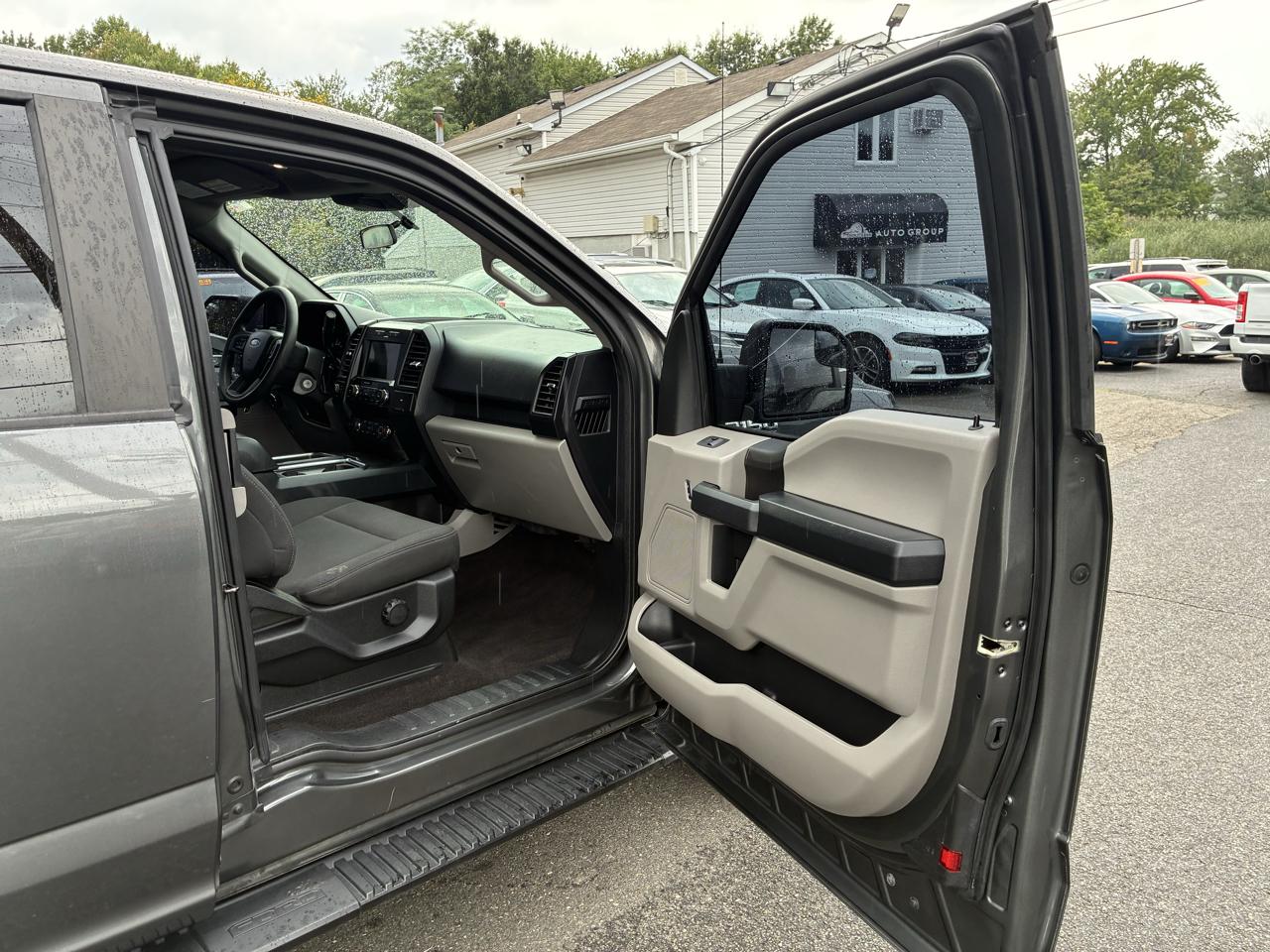 Ford F-150 XL SuperCab 6.5-ft. Bed 4WD 2019