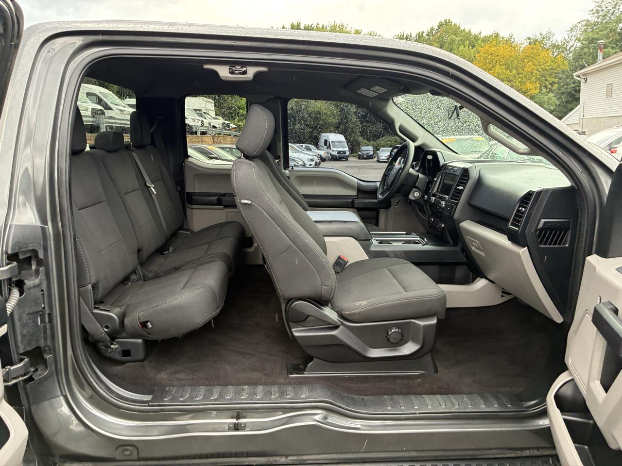 Ford F-150 XL SuperCab 6.5-ft. Bed 4WD 2019