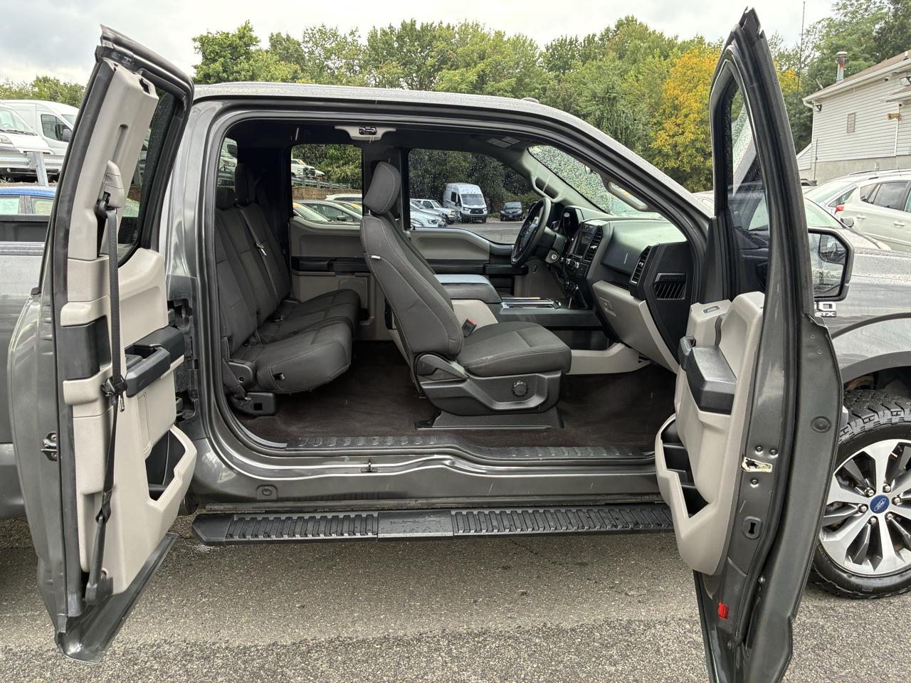 Ford F-150 XL SuperCab 6.5-ft. Bed 4WD 2019