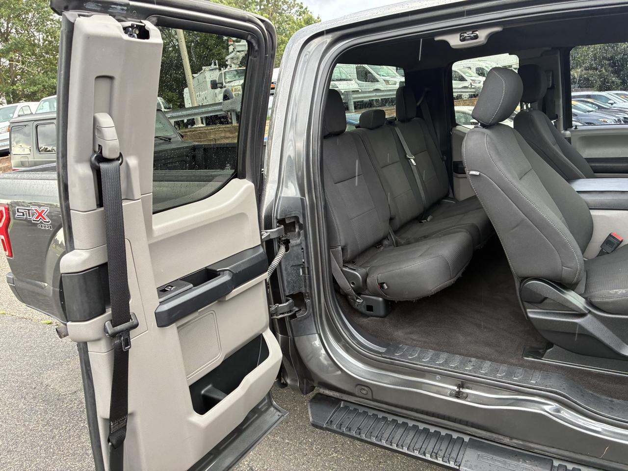 Ford F-150 XL SuperCab 6.5-ft. Bed 4WD 2019