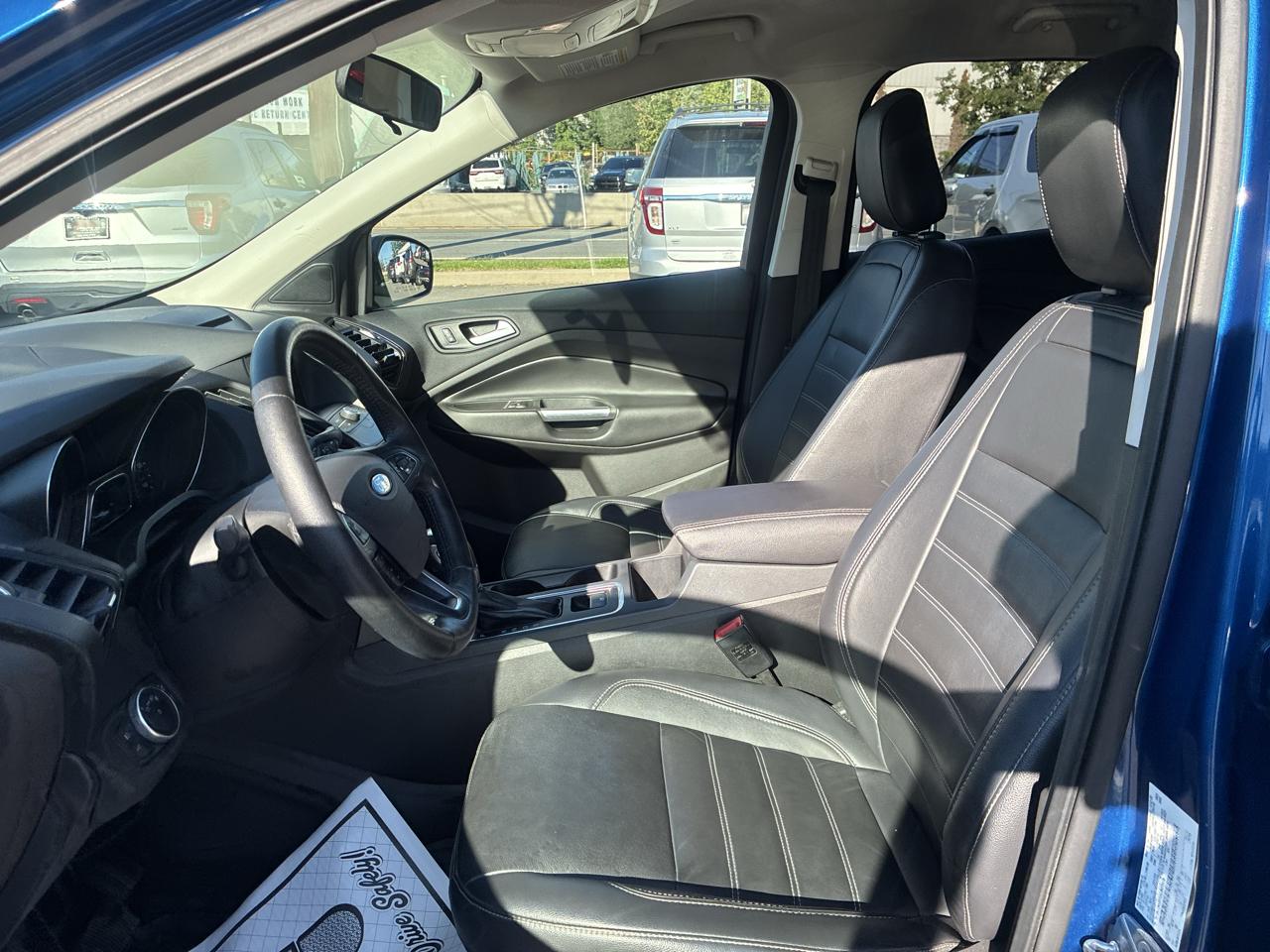 Ford Escape SEL 4WD 2018