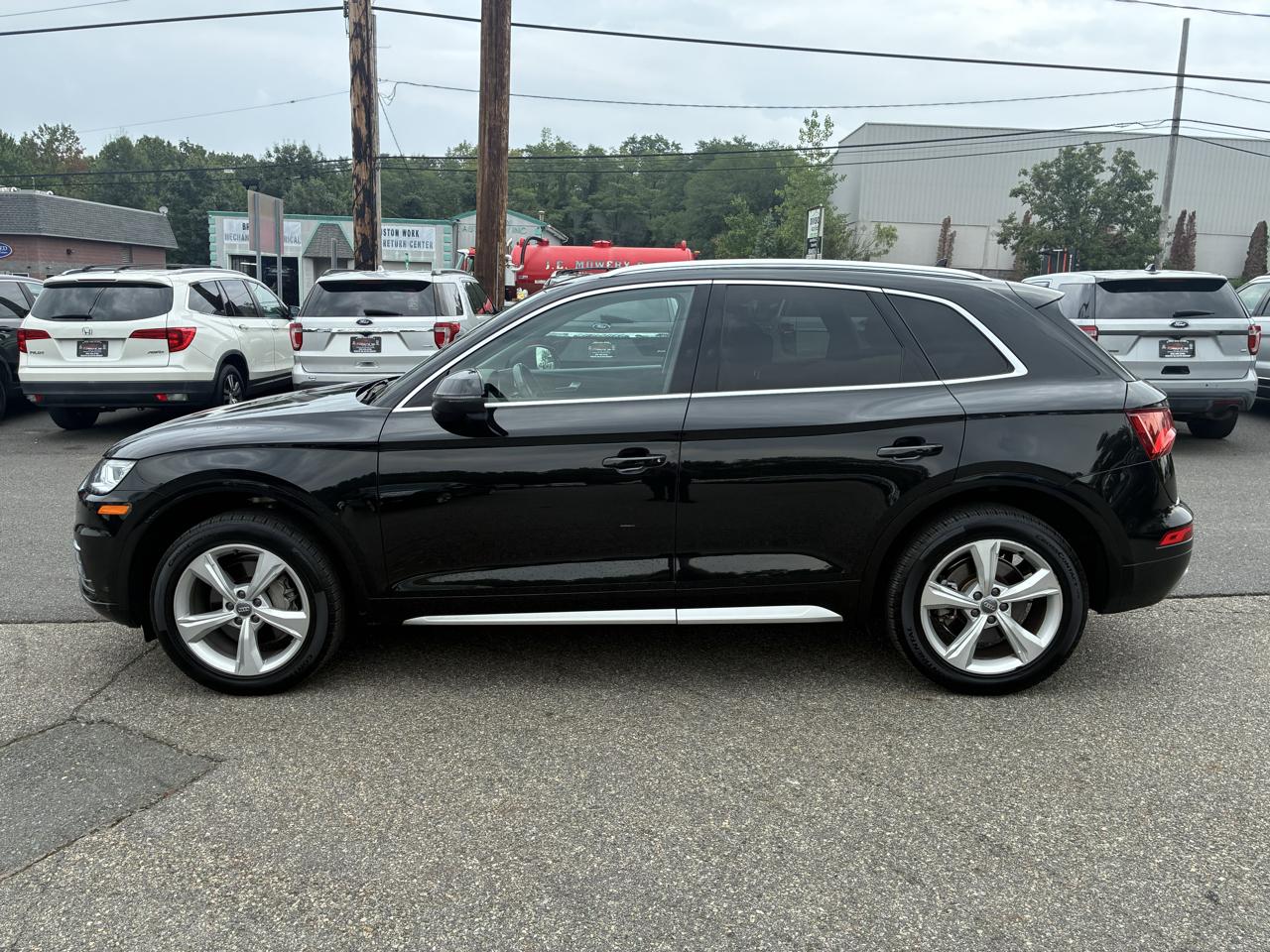 Audi Q5 2.0T Premium Plus quattro 2020