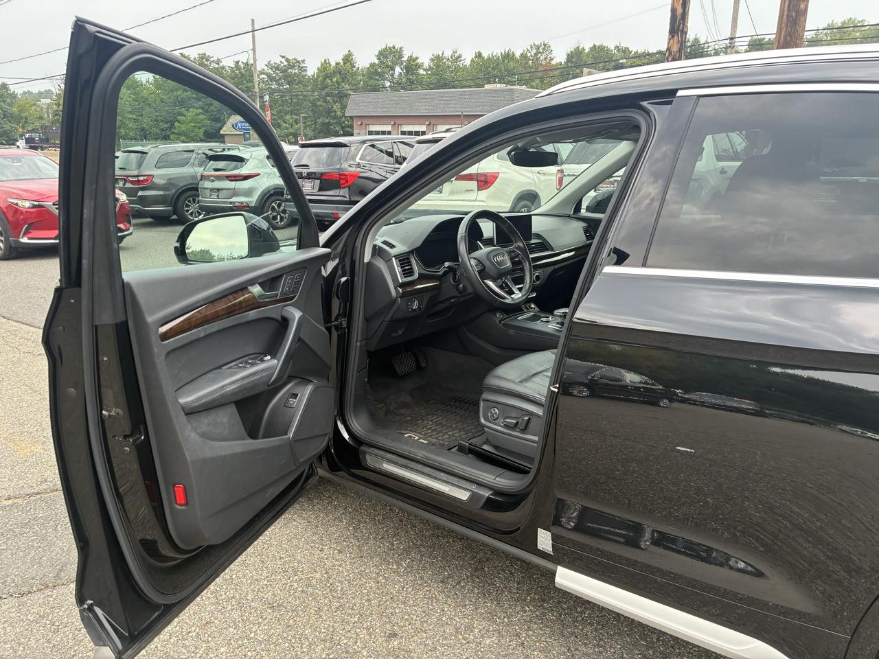 Audi Q5 2.0T Premium Plus quattro 2020