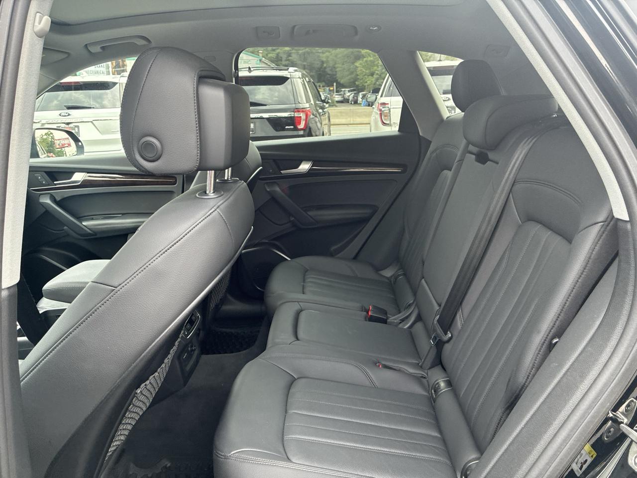 Audi Q5 2.0T Premium Plus quattro 2020