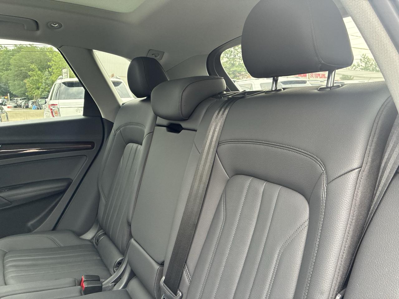 Audi Q5 2.0T Premium Plus quattro 2020