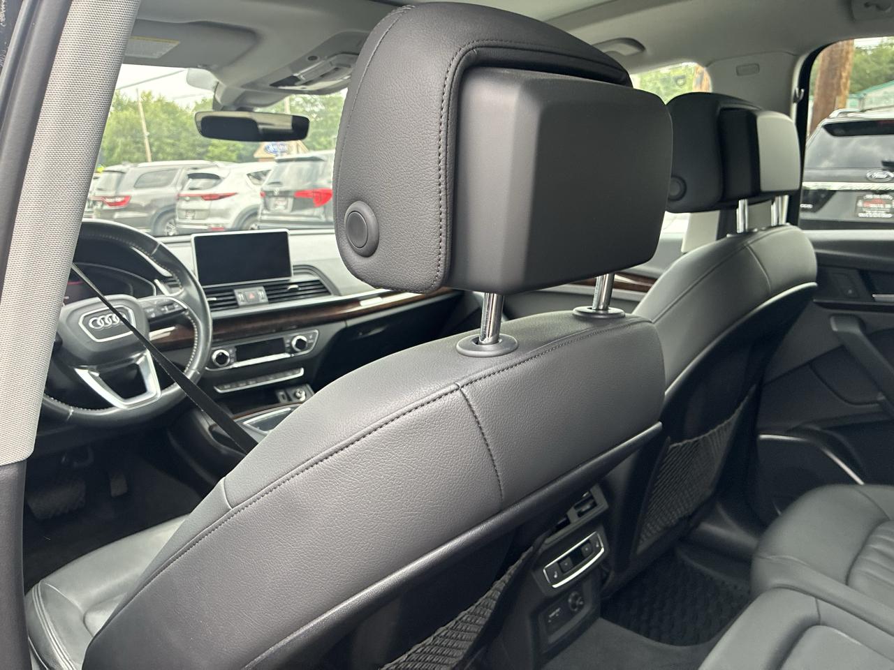 Audi Q5 2.0T Premium Plus quattro 2020