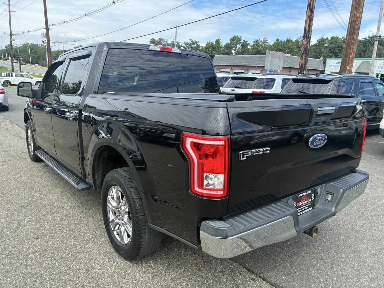 Ford F-150 XLT SuperCrew 5.5-ft. Bed 2WD 2016