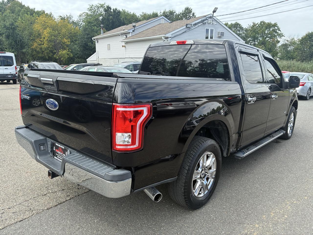 Ford F-150 XLT SuperCrew 5.5-ft. Bed 2WD 2016