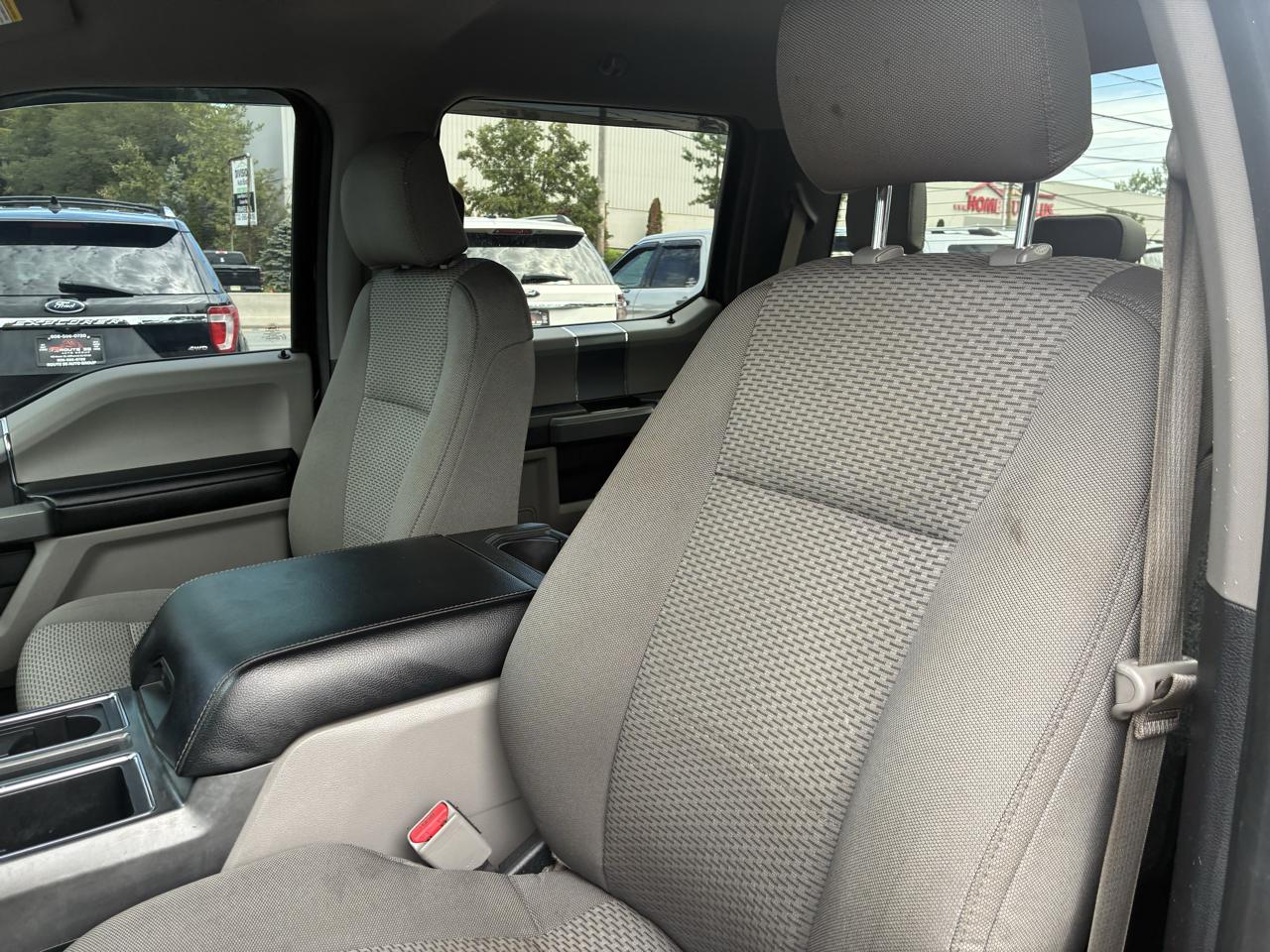 Ford F-150 XLT SuperCrew 5.5-ft. Bed 2WD 2016
