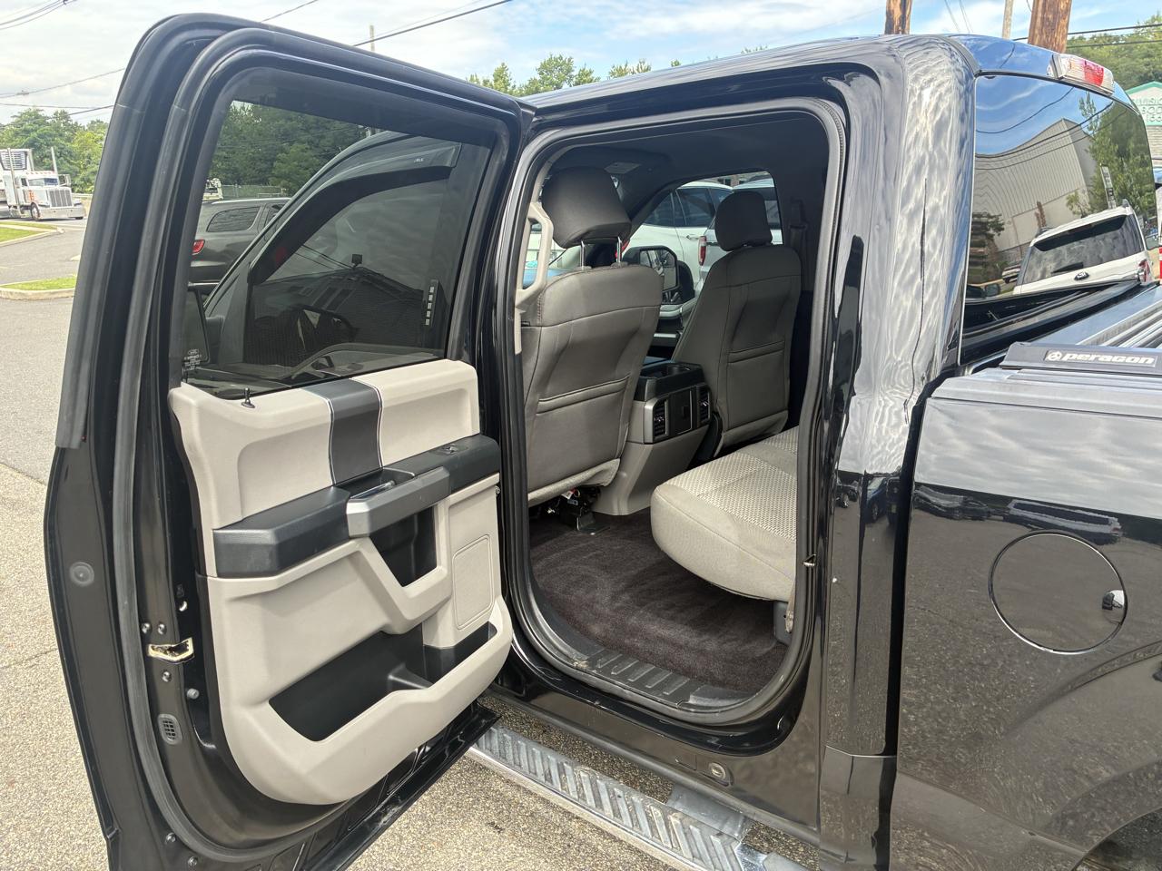 Ford F-150 XLT SuperCrew 5.5-ft. Bed 2WD 2016