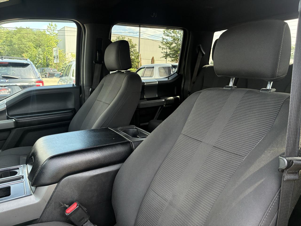 Ford F-150 XLT SuperCrew 5.5-ft. Bed 4WD 2016