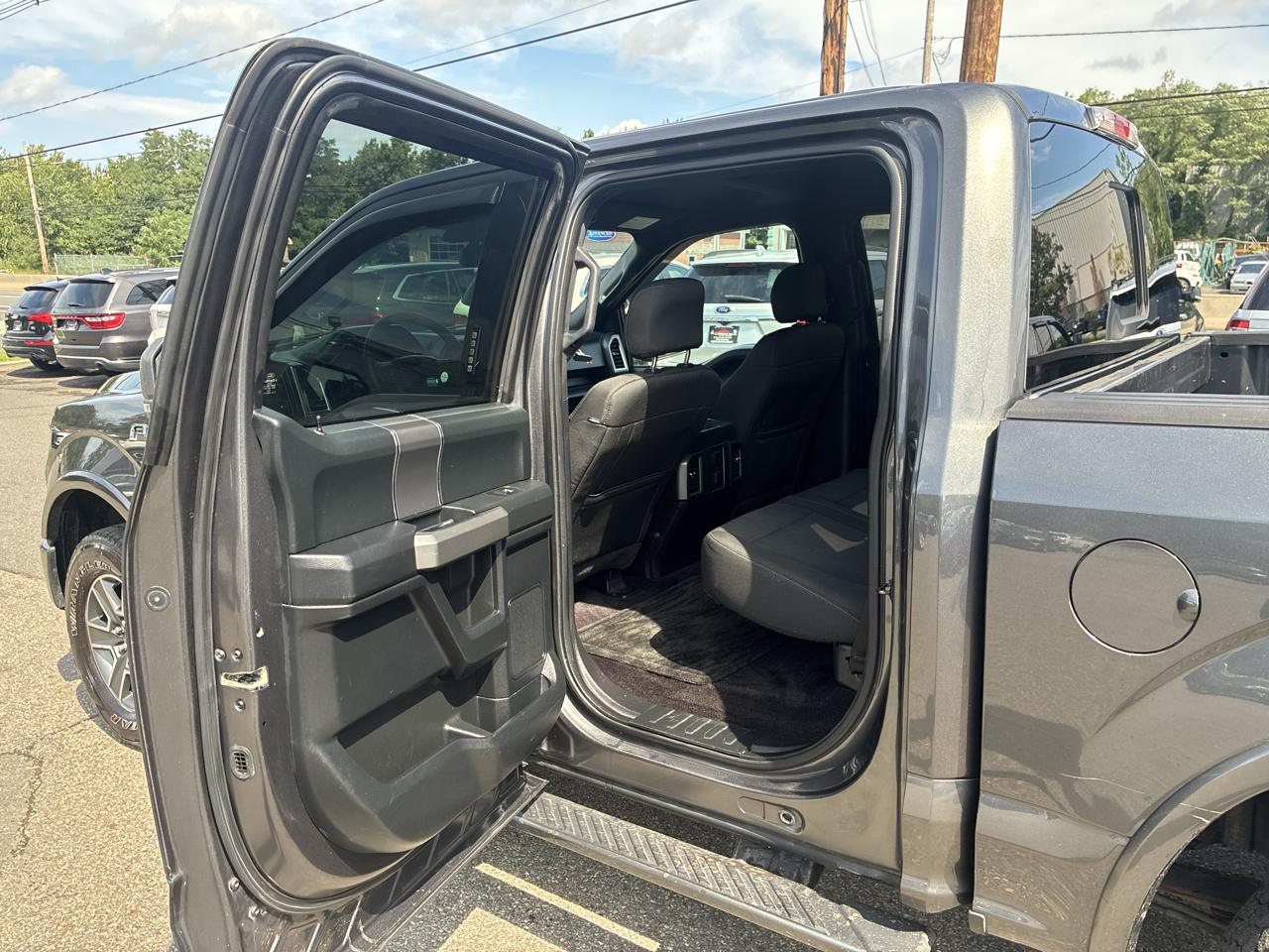 Ford F-150 XLT SuperCrew 5.5-ft. Bed 4WD 2016