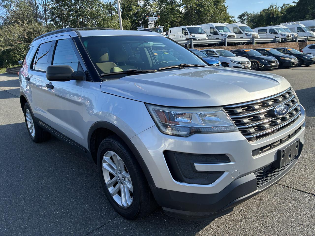 Ford Explorer Base 4WD 2016