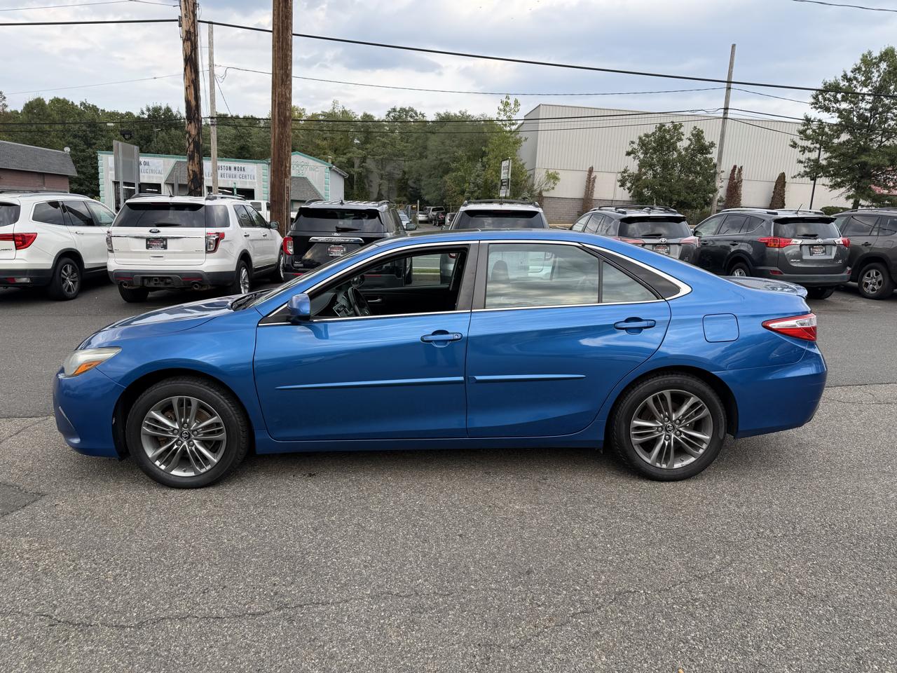 Toyota Camry SE 2017