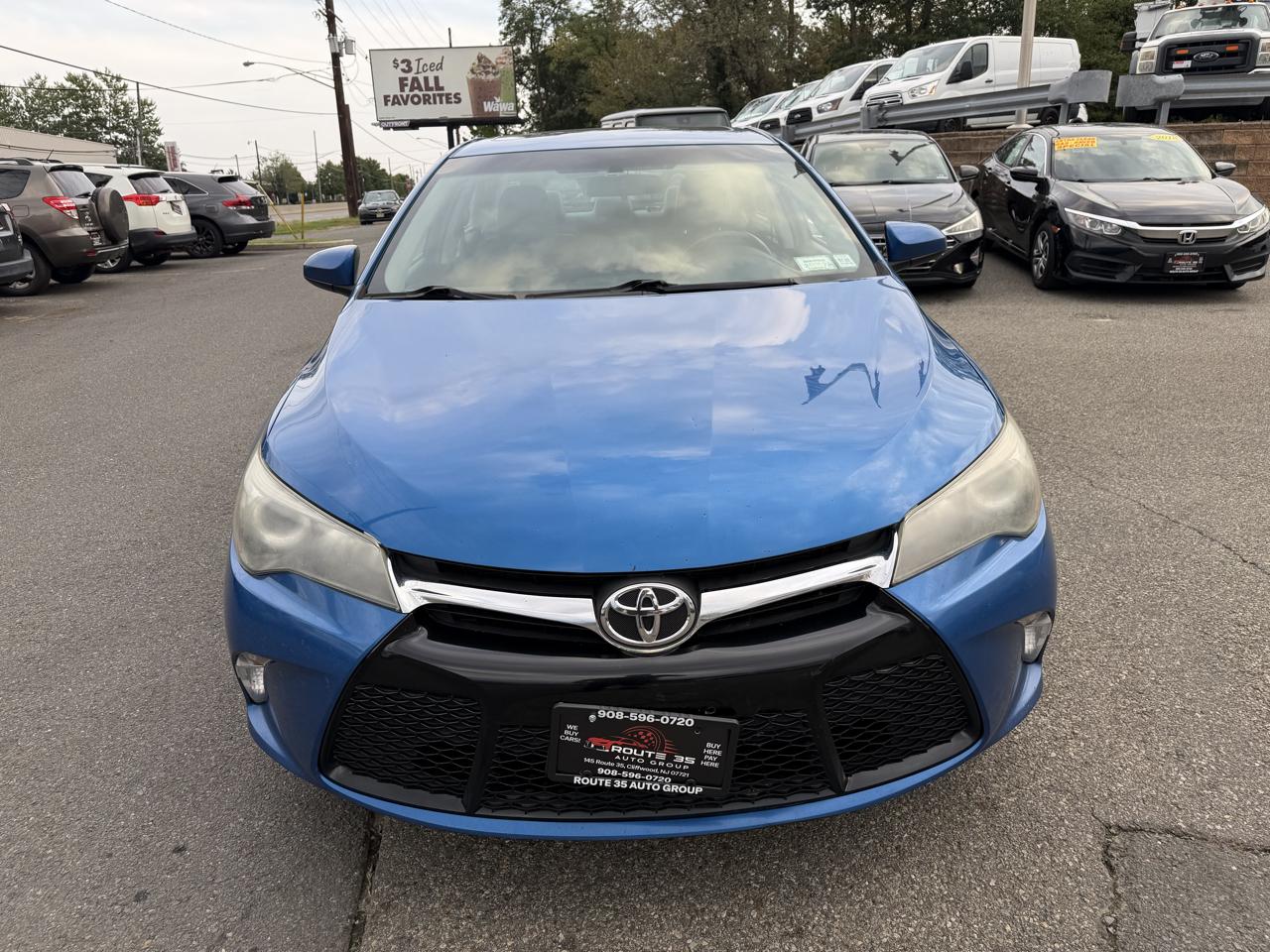 Toyota Camry SE 2017