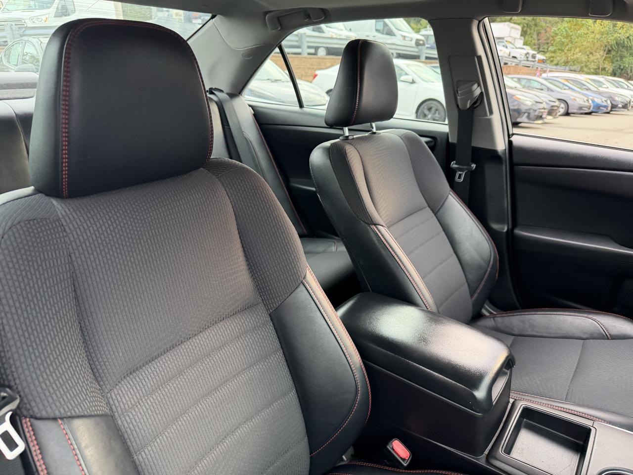 Toyota Camry SE 2017