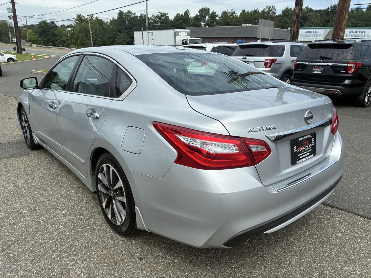 Nissan Altima 2.5 SR 2016