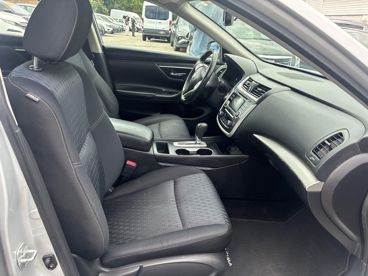 Nissan Altima 2.5 SR 2016