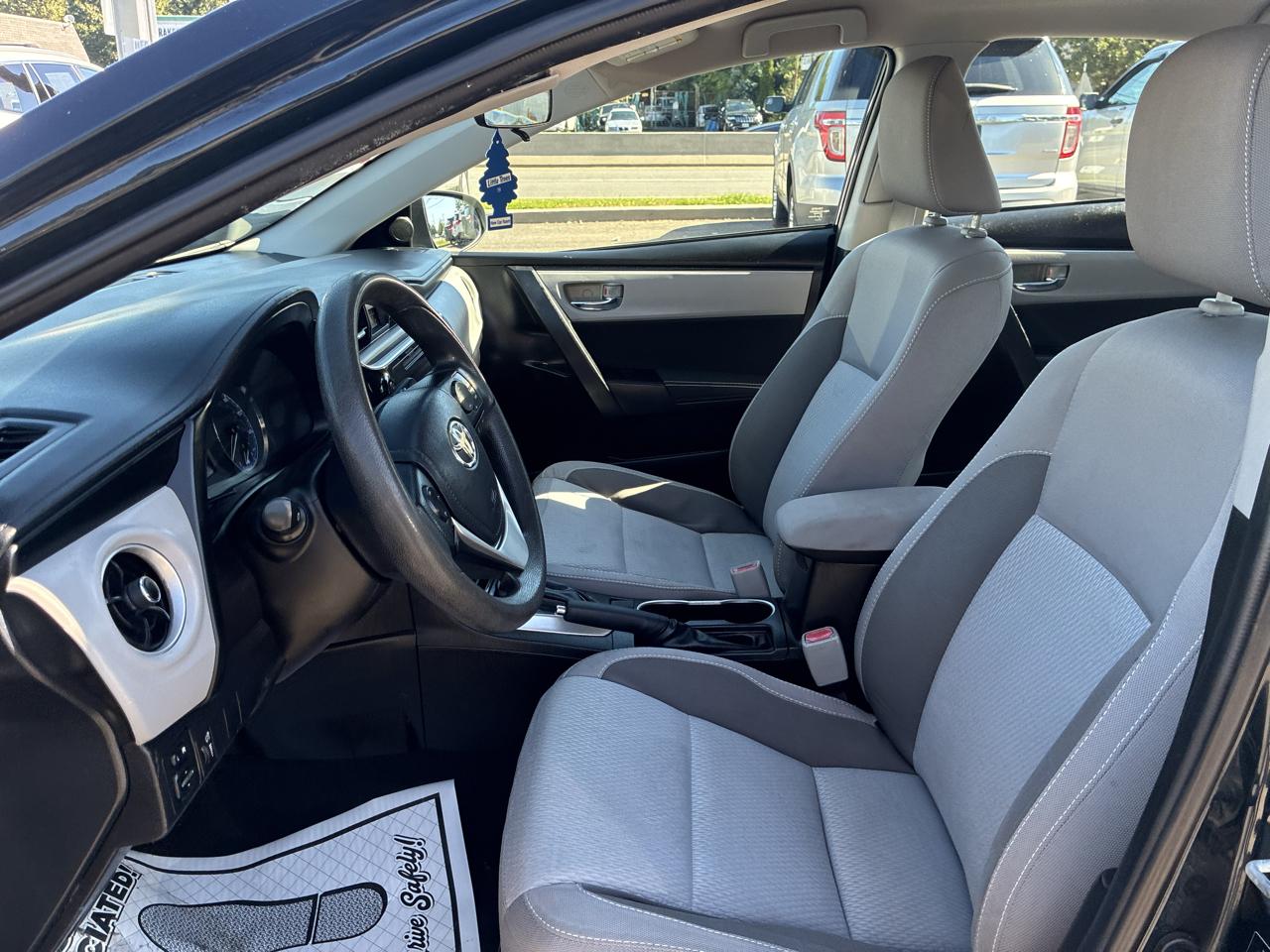 Toyota Corolla LE CVT 2017