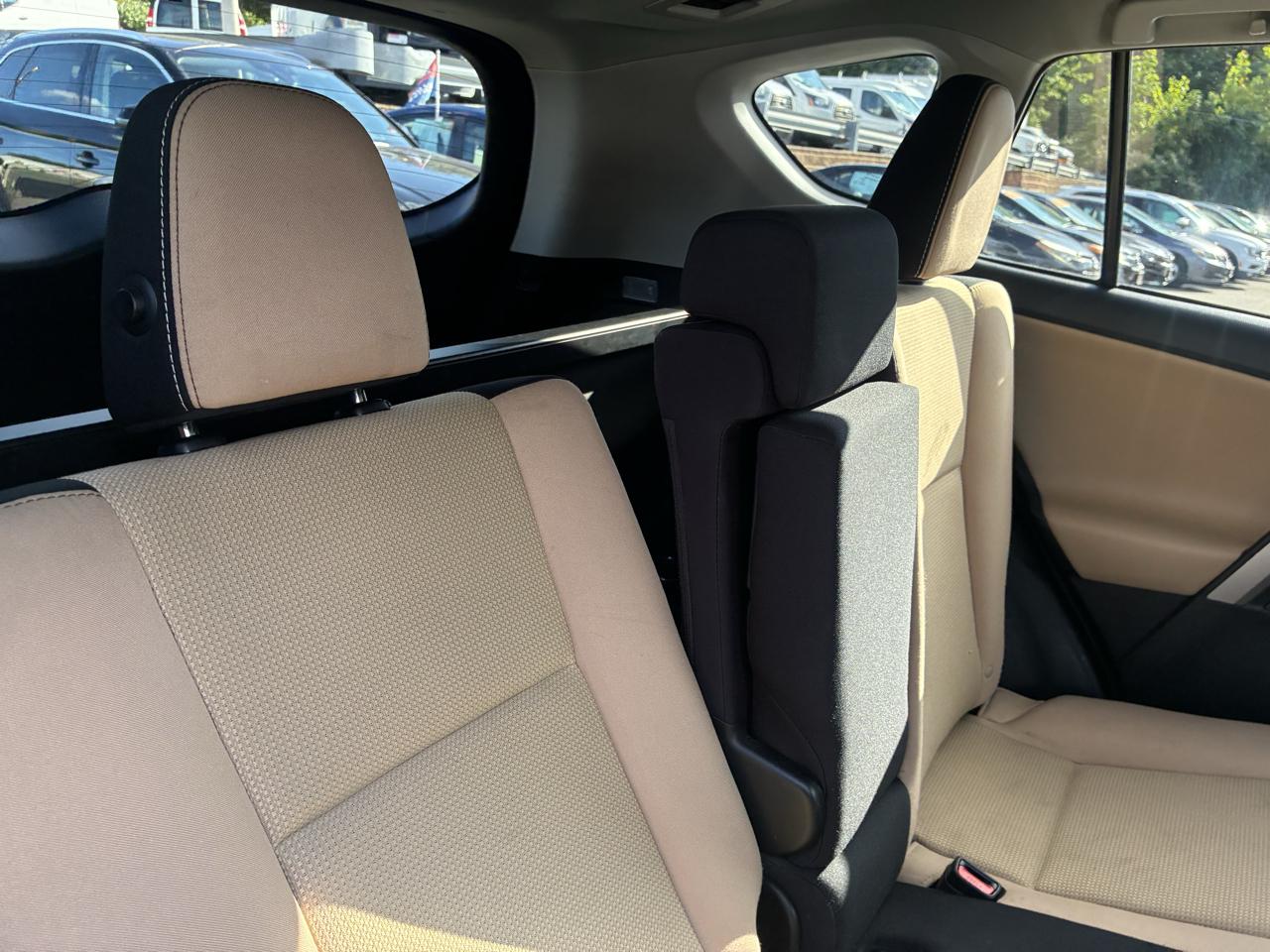 Toyota RAV4 XLE AWD 2016