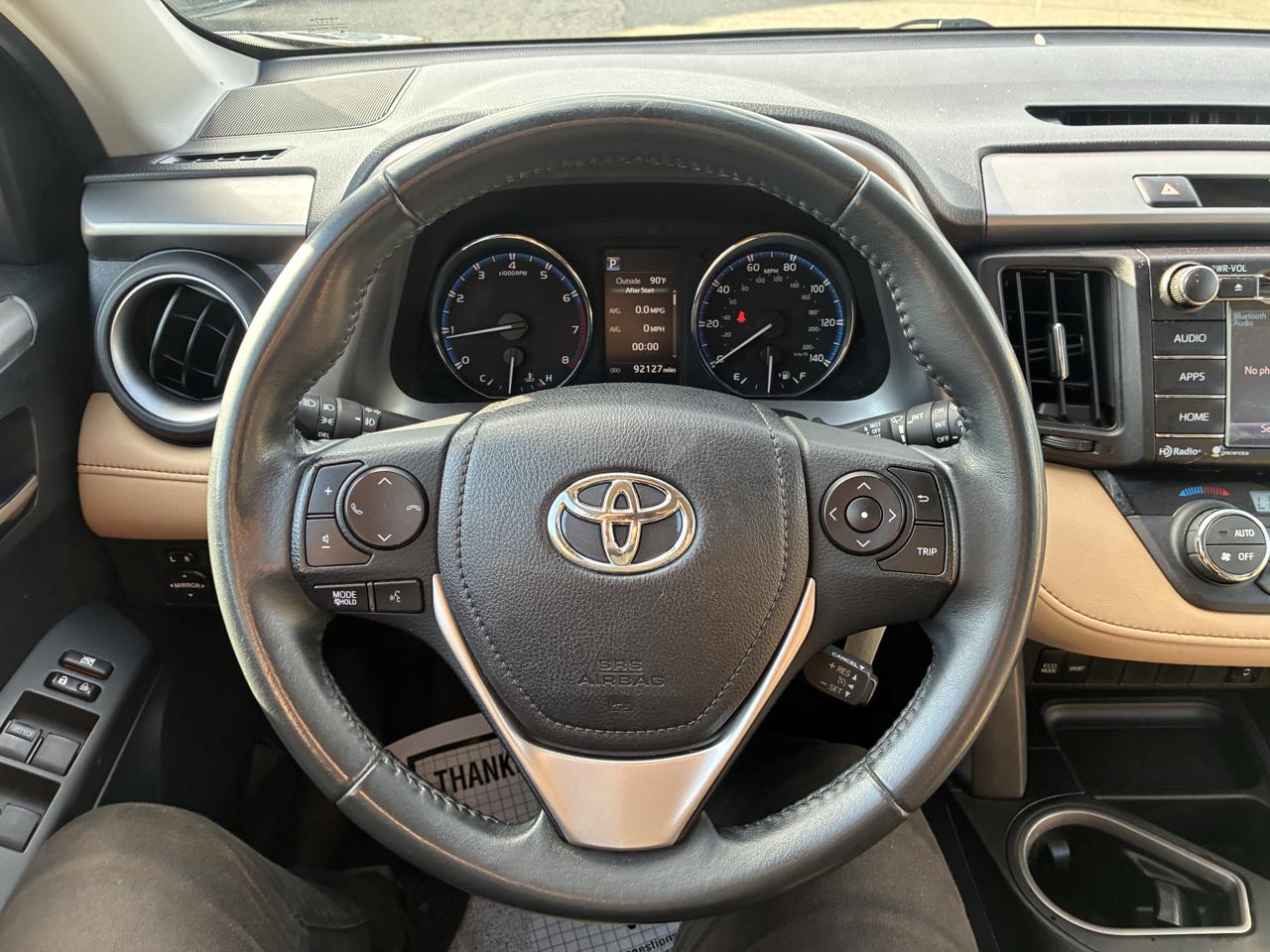 Toyota RAV4 XLE AWD 2016